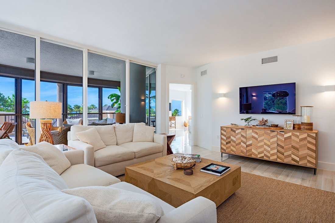 Condo in Naples, Florida, United States 3 - 18838771