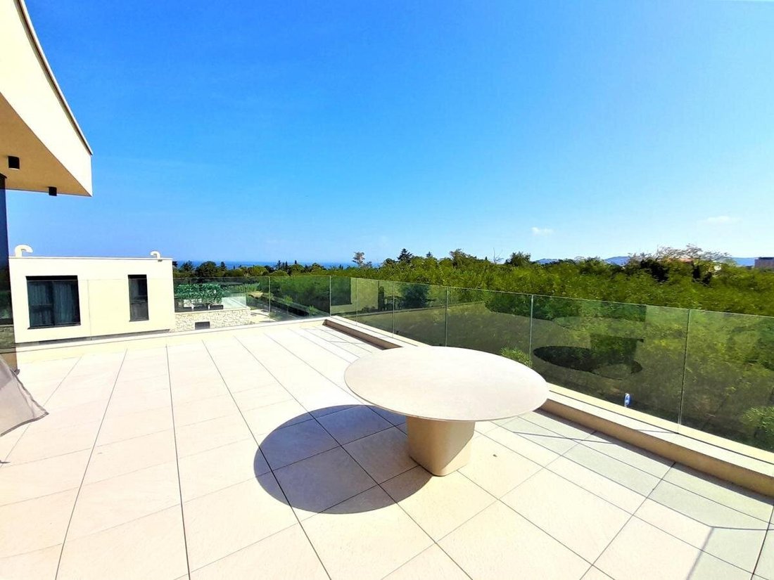 Villa en Umag, Istria, Croacia 2 - 18838687