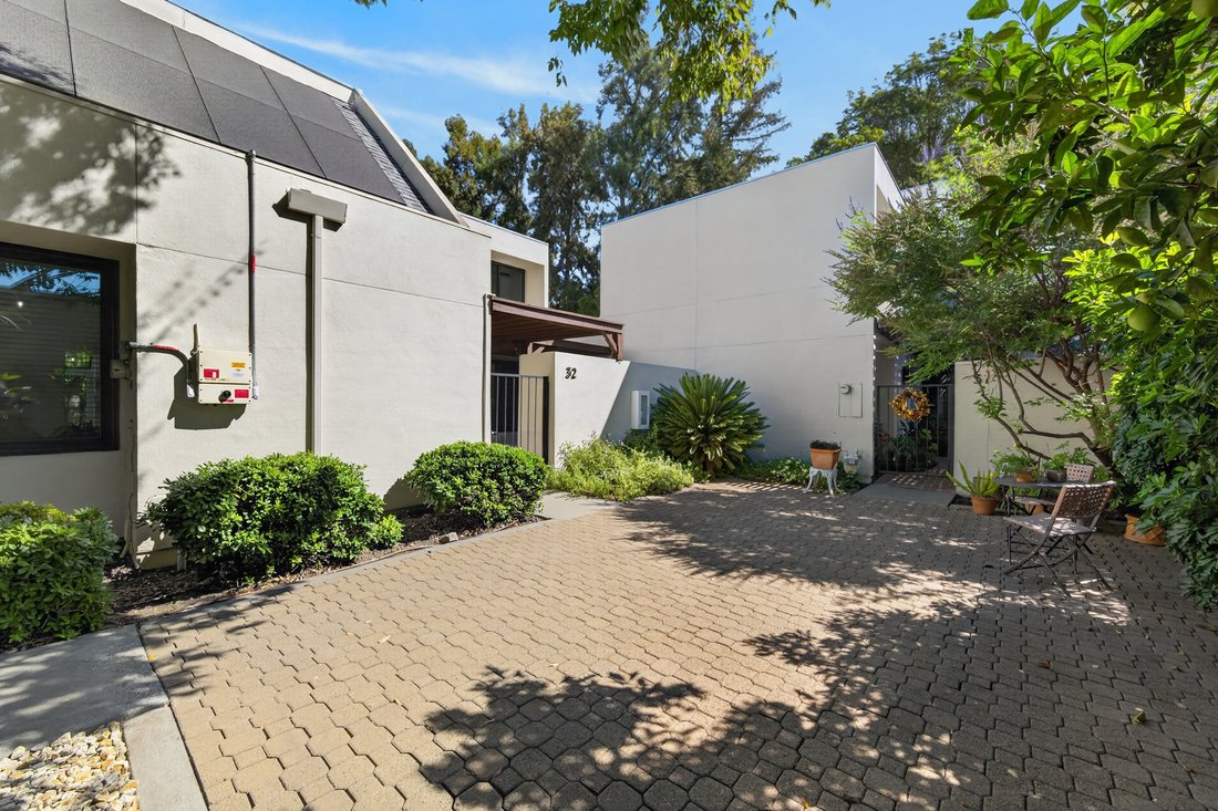 Condo in Davis, California, United States 4 - 18838269