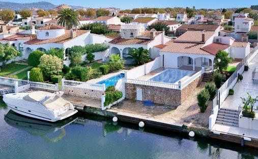 Villa à Empuriabrava, Catalogne, Espagne 1