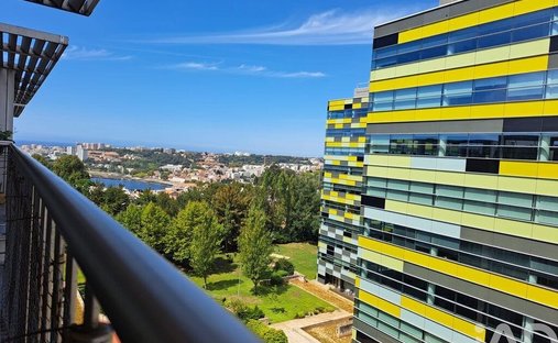 Apartment in Santa Marinha e Sao Pedro da Afurada, Porto District, Portugal 1