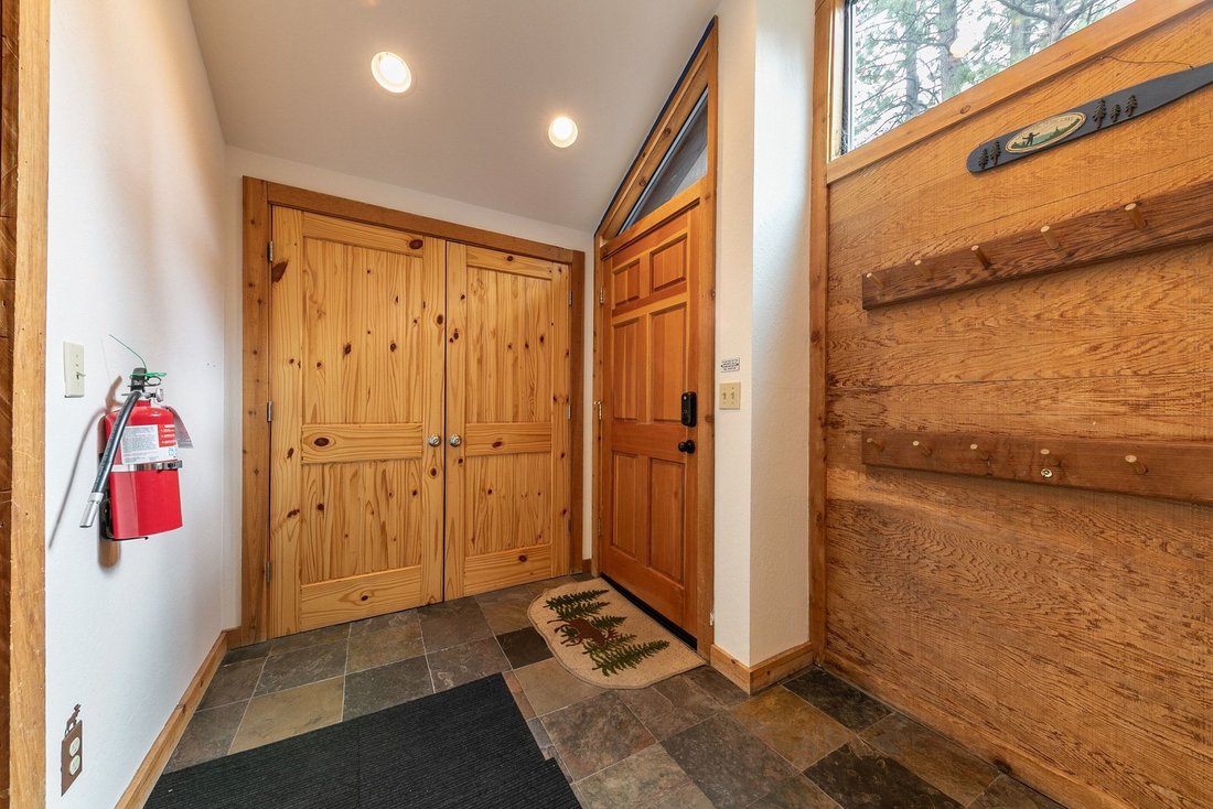 Townhouse in Truckee, California, United States 2 - 18838785