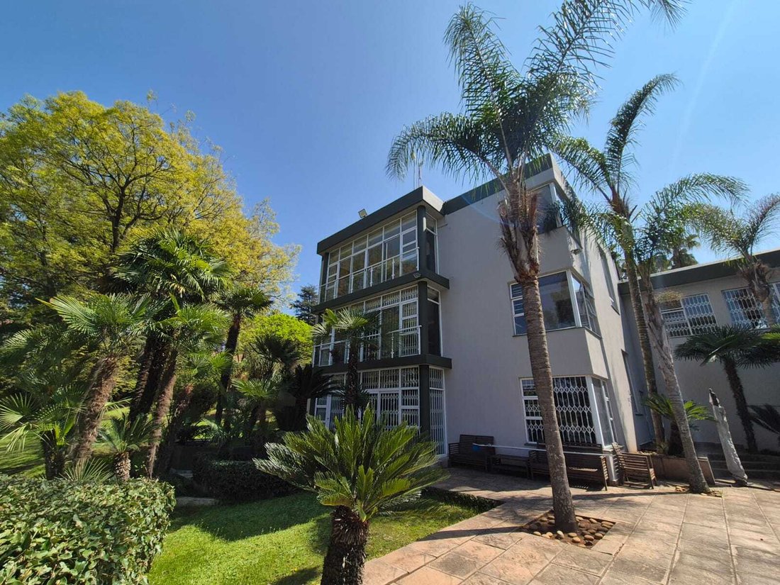 Haus in Gauteng, Südafrika 1 - 18838652
