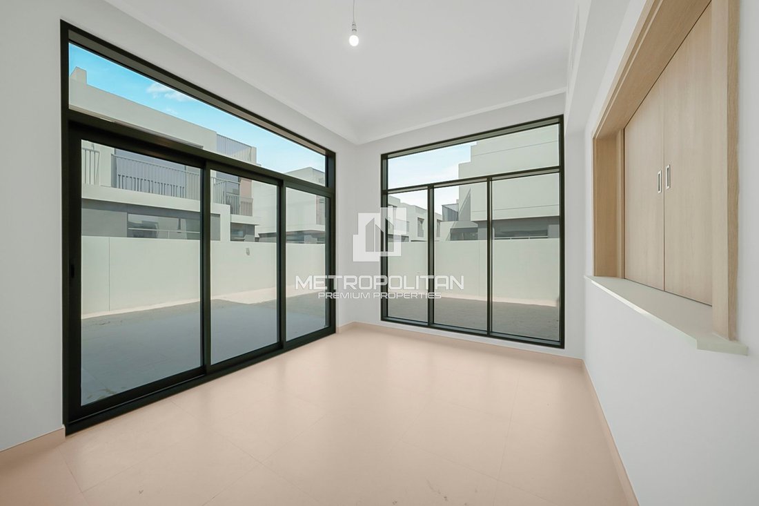 Villa en Dubai Sur, Dubái, Emiratos Árabes Unidos 4 - 18838325
