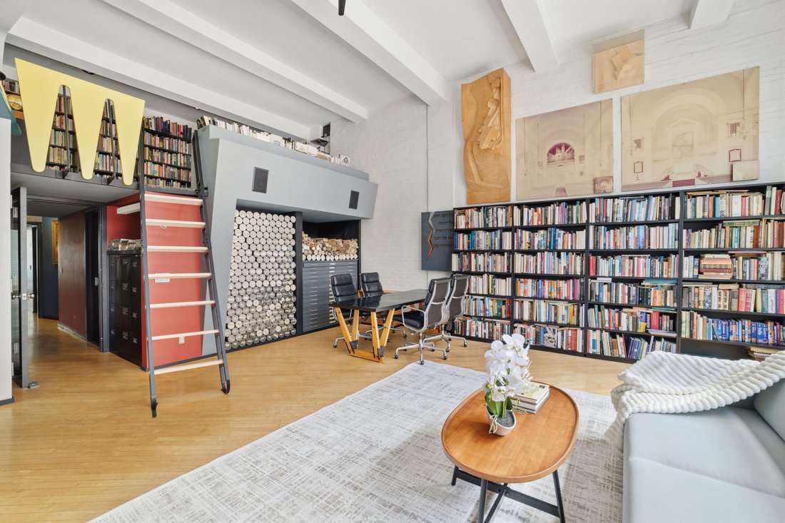 Co Op in New York, New York, United States 4 - 18838772