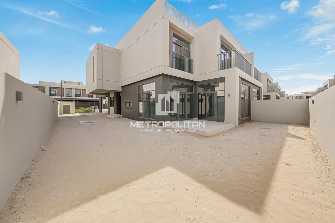 Villa en Dubai Sur, Dubái, Emiratos Árabes Unidos 2 - 18838325