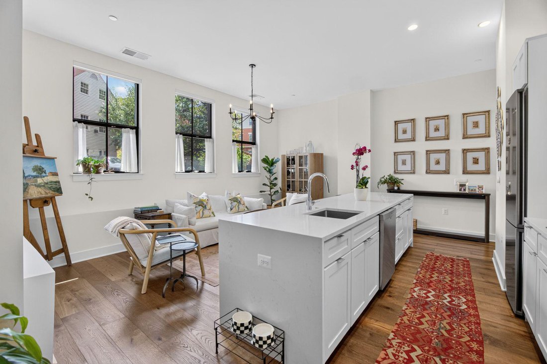 Condo in Alexandria, Virginia, United States 4 - 18838316