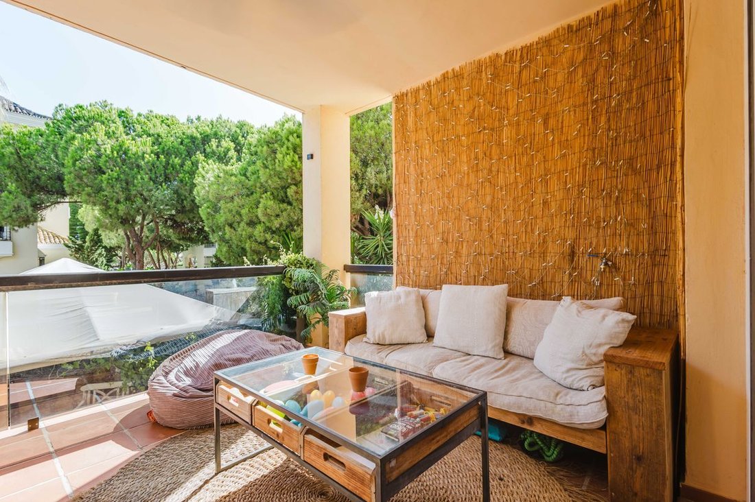 Wohnung in Elviria-Cabopino, Marbella, Spanien 3 - 18651140