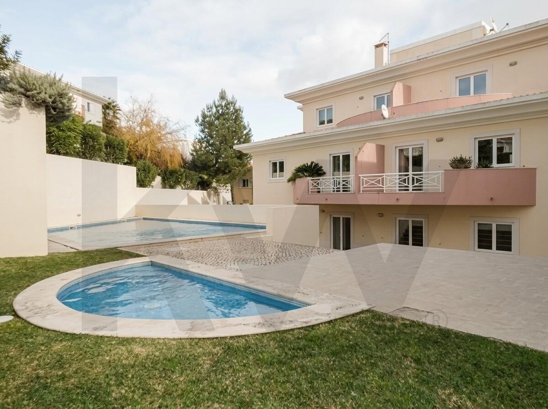 Apartment in Cascais e Estoril, Lisbon, Portugal 2 - 18838135
