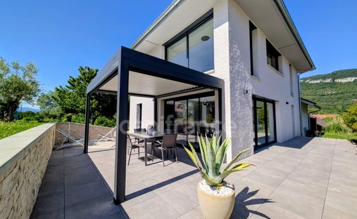 Casa a Brison-Saint-Innocent, Auvergne-Rodano-Alpi, Francia 1
