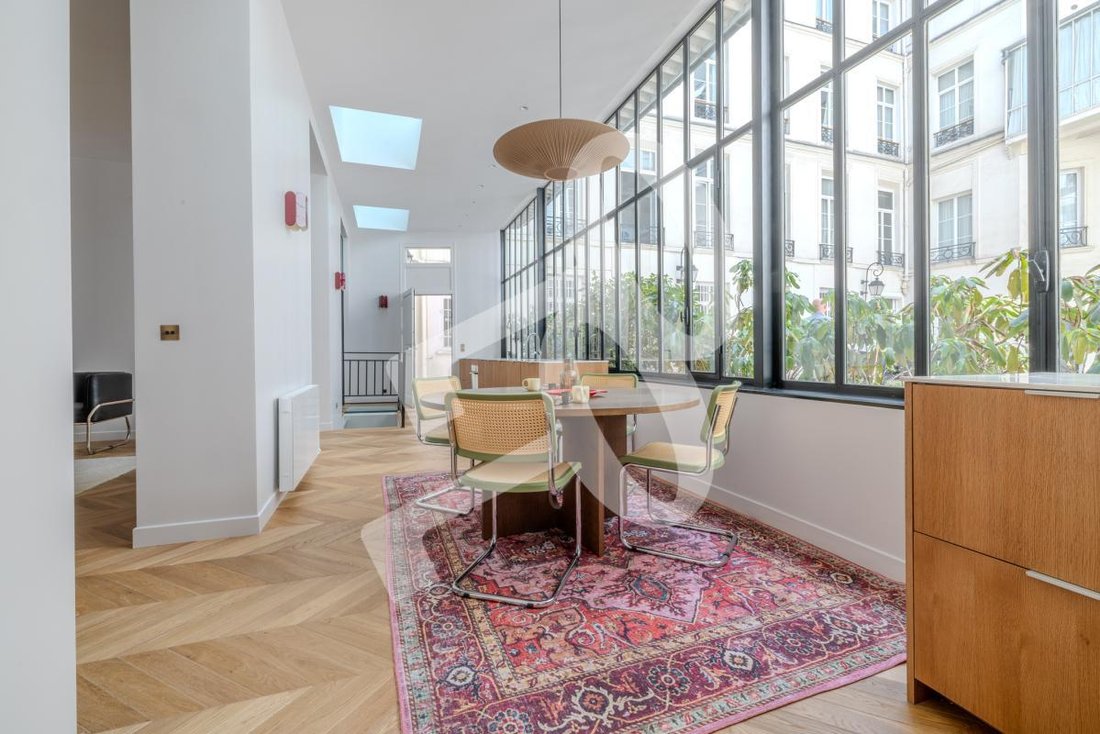 Apartment in Les Halles, Paris 1er Arrondissement, Paris 5 - 18837948