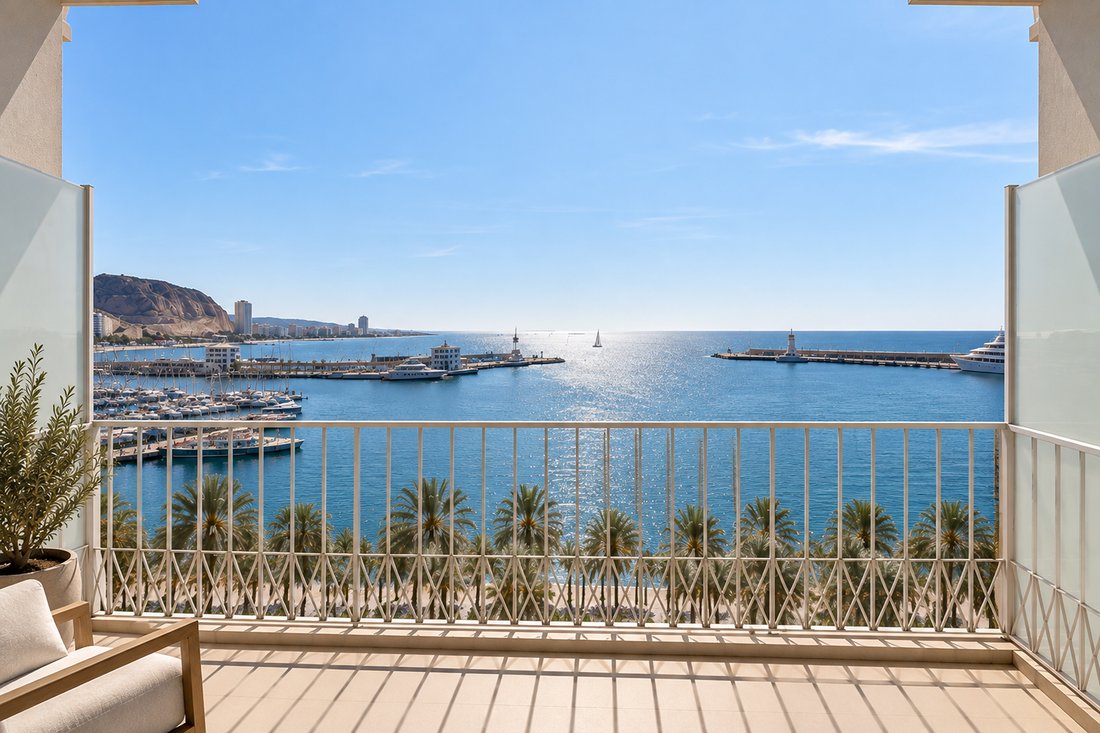 Apartment in Casco Antiguo - Santa Cruz - Ayuntamiento, Alicante, Valencian Community 2 - 18838534