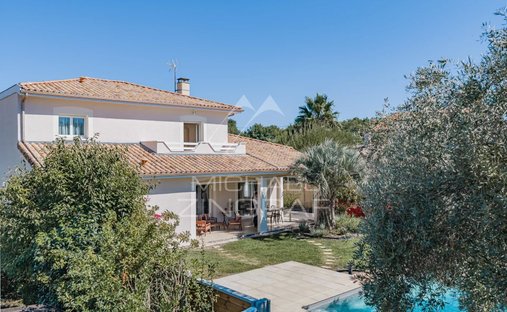 House in Aiguillon-Port, La Teste-de-Buch, France 1