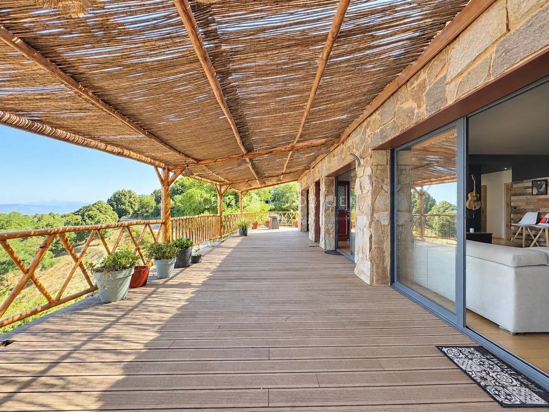 House in Coti-Chiavari, Corsica, France 2 - 18825052