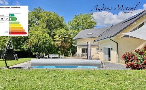 Villa in Seyssel, Auvergne-Rhone-Alpen, Frankreich 1
