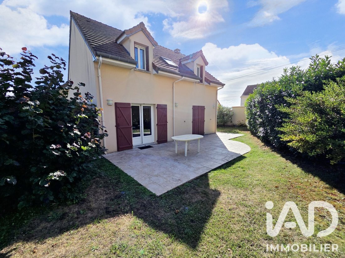 Maison à Maurecourt, Île-de-France, France 1 - 18843380