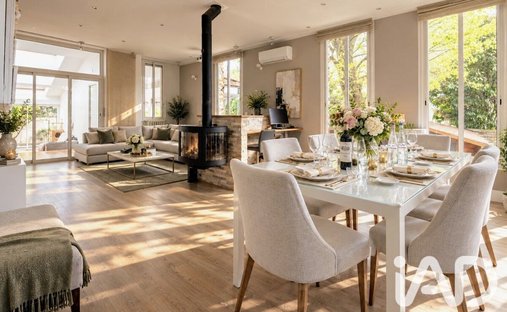 House in Thiellement, Le Raincy, France 1