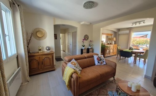 House in Solliès-Ville, Provence-Alpes-Côte d'Azur, France 1