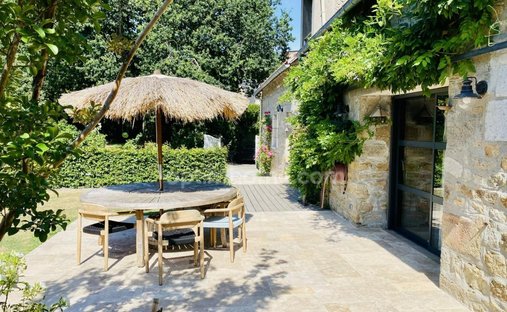 Country House in Gestel, Brittany, France 1