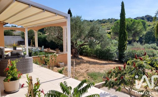 Casa en Montfrin, Occitania, Francia 1