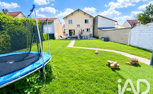 Haus in Maxime Vedy, Paray-Vieille-Poste, Frankreich 1