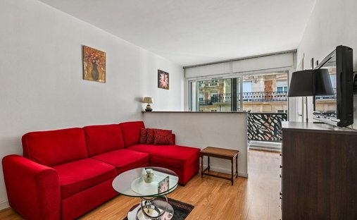 Apartment in Saint Philippe du Roule, Paris 8e Arrondissement, Paris 1