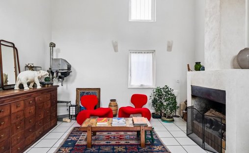 Apartment in Les Lilas, Ile-de-France, France 1