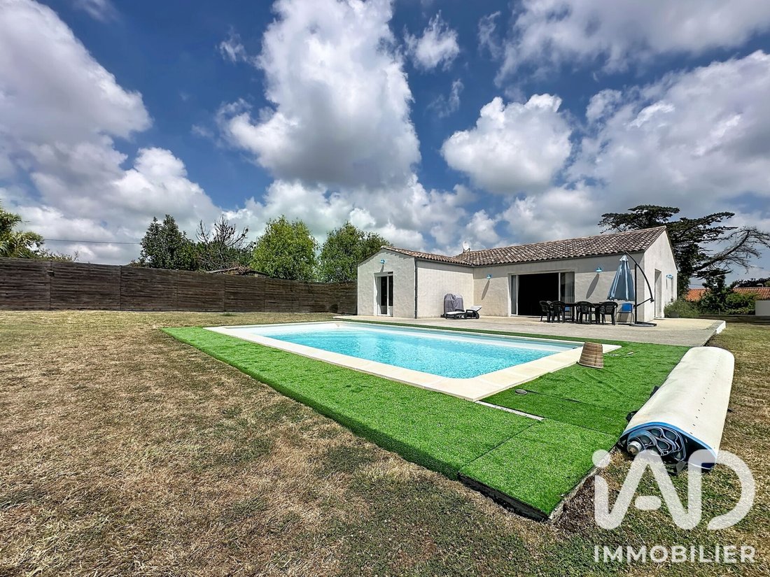 House in Le Chateau-d'Oleron, Nouvelle-Aquitaine, France 4 - 17828287