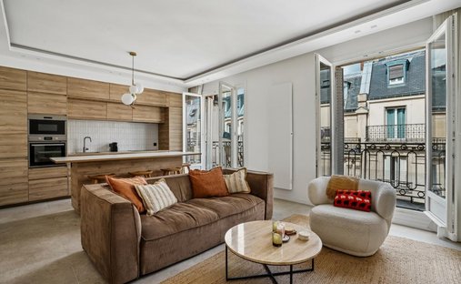 Apartment in Batignolles-Cardinet, Paris 17e Arrondissement, Paris 1