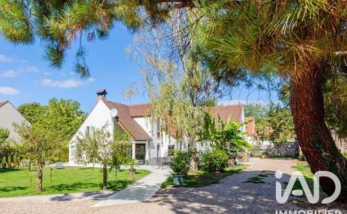 Maison à Marines, Île-de-France, France 1