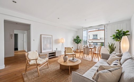 Apartment in Plateau Ouest, Suresnes, France 1