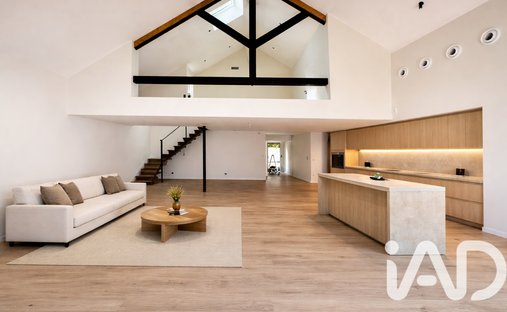 Casa a La Raze, Bègles, Francia 1