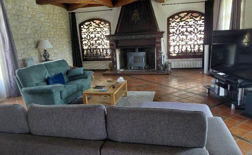 House in Thiviers, Nouvelle-Aquitaine, France 1