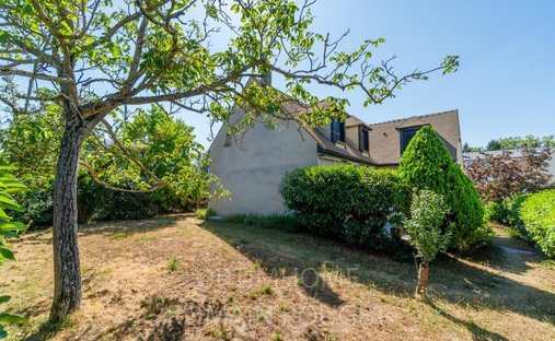 Casa en Montesson, Isla de Francia, Francia 1