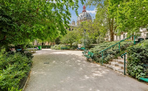 Apartment in Mairie, Paris 8e Arrondissement, Paris 1