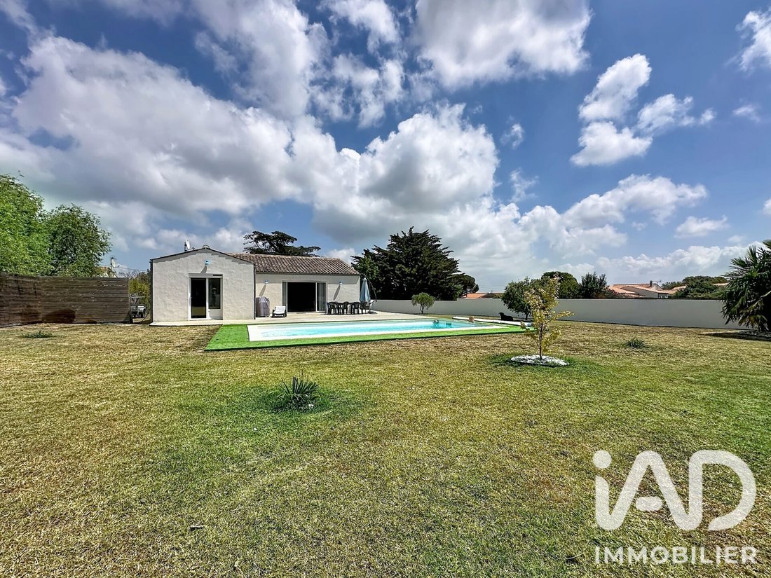 House in Le Chateau-d'Oleron, Nouvelle-Aquitaine, France 5 - 17828287