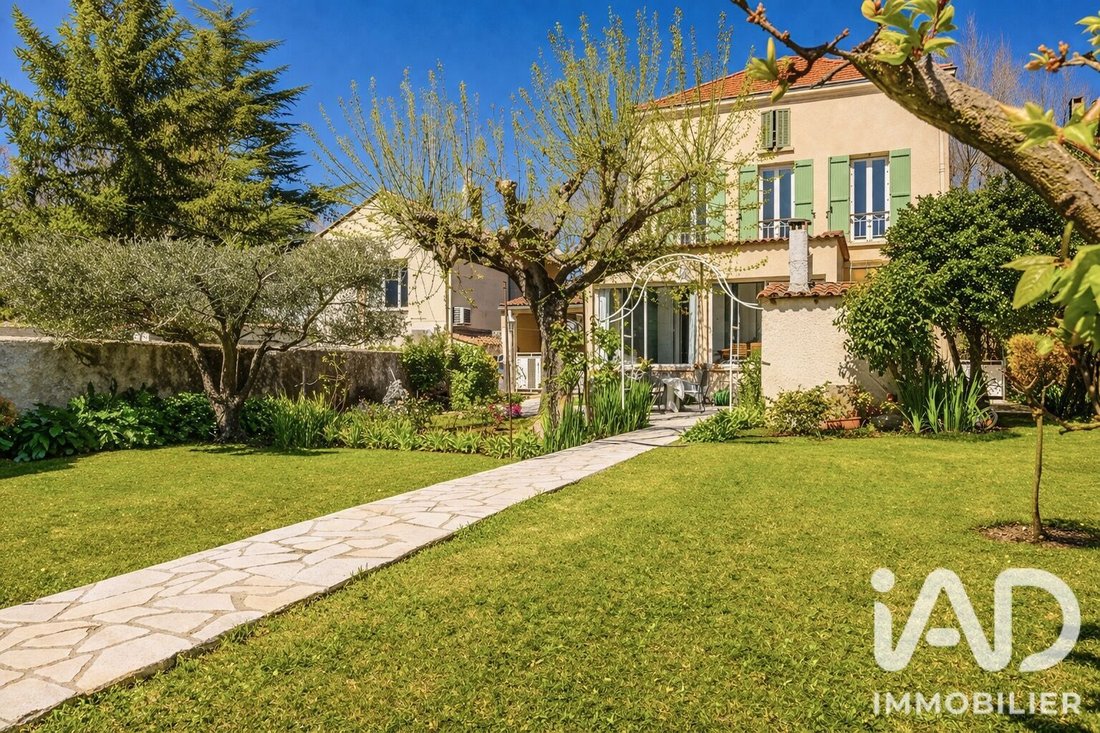 Casa a Saint-Zacharie, Provenza-Alpi-Costa Azzurra, Francia 4 - 18843842