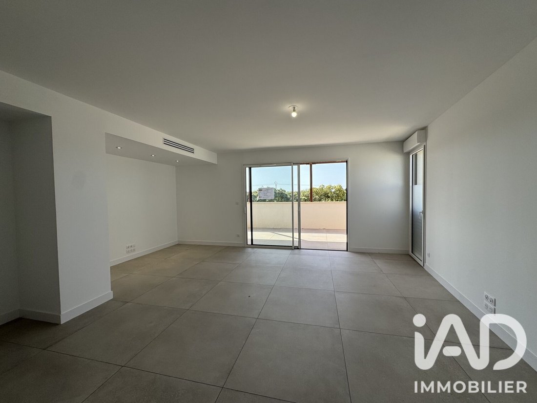 Apartment in Sud, Castries, France 2 - 18843700