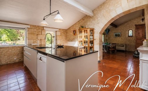 Casa de Campo en Lignan-de-Bordeaux, Nueva Aquitania, Francia 1
