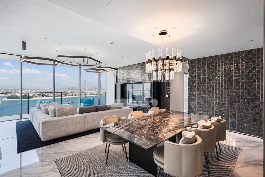 Apartment in Palm Jumeirah, Dubai, United Arab Emirates 1 - 18595895