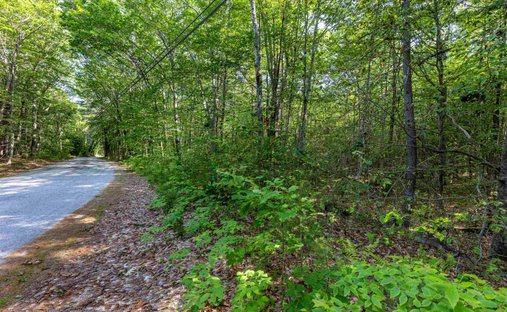 Land in Hopkinton, New Hampshire, United States 1