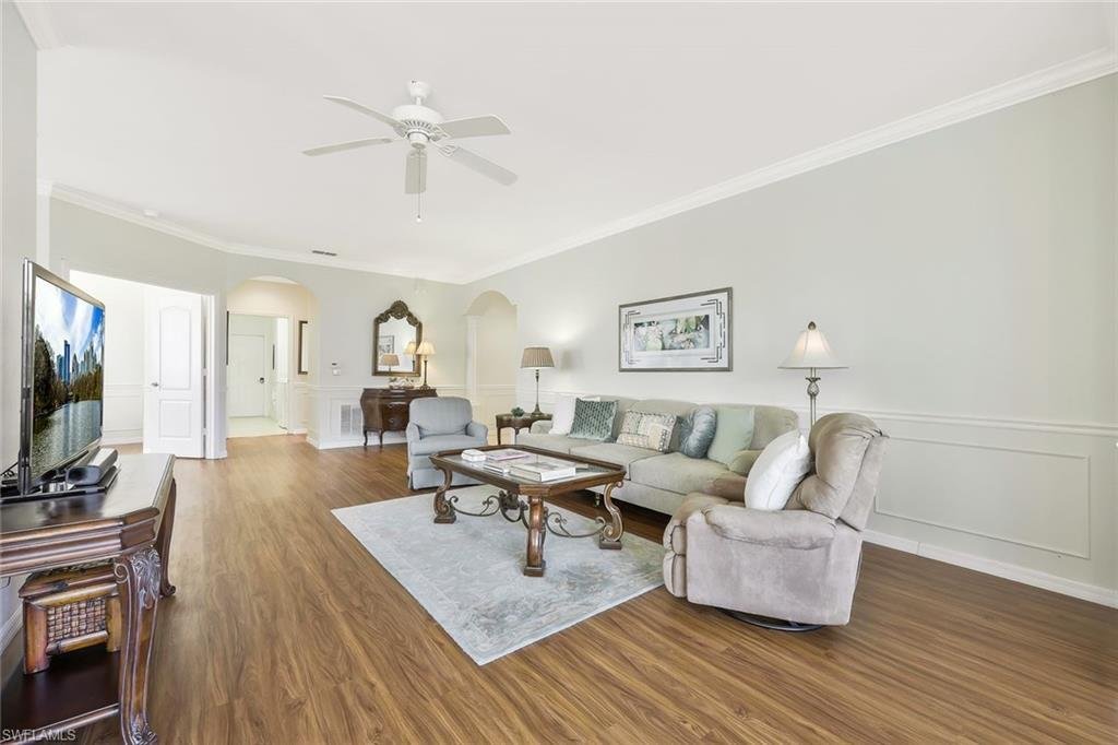 Condo in Naples, Florida, United States 4 - 18840004