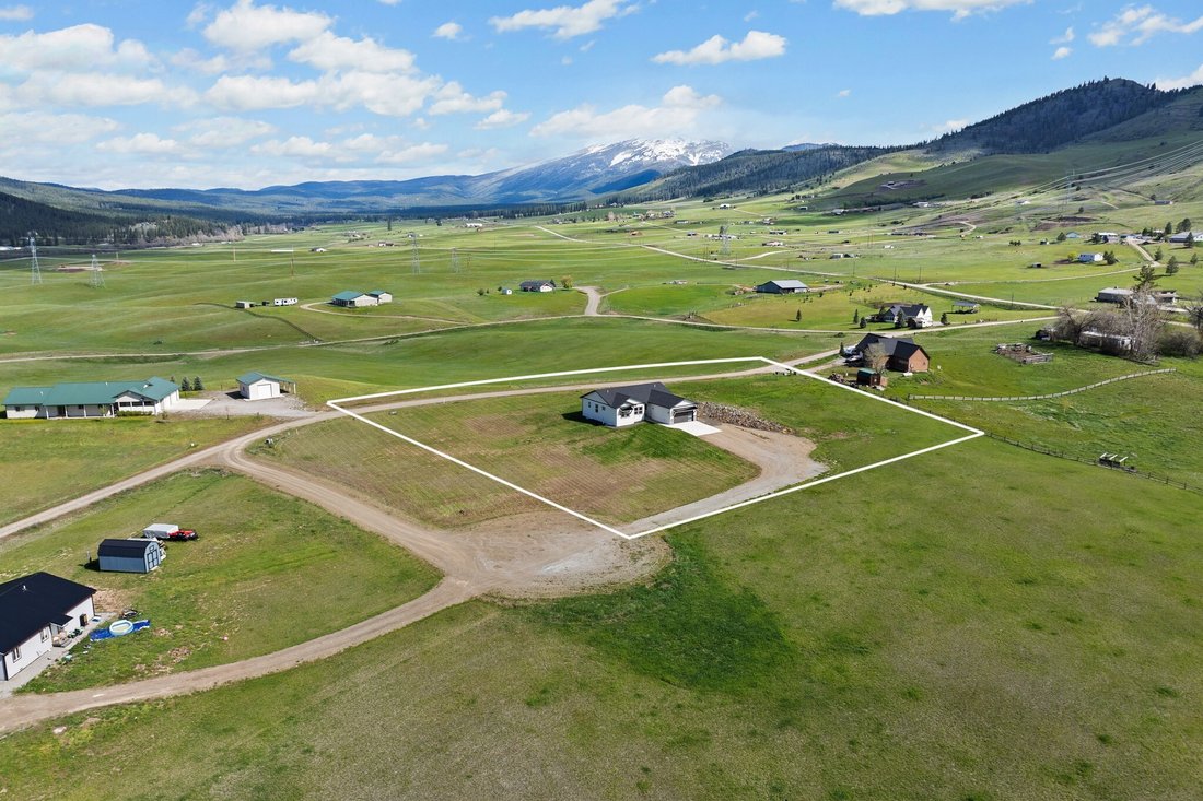 House in Plains, Montana, United States 3 - 18839054