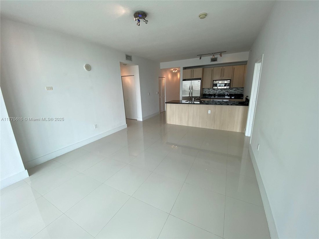 Condominio en Miami, Florida, Estados Unidos 3 - 18839763