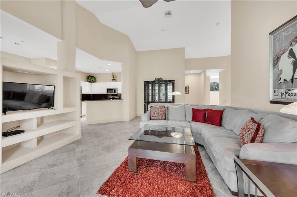 Condo in Naples, Florida, United States 5 - 18840644