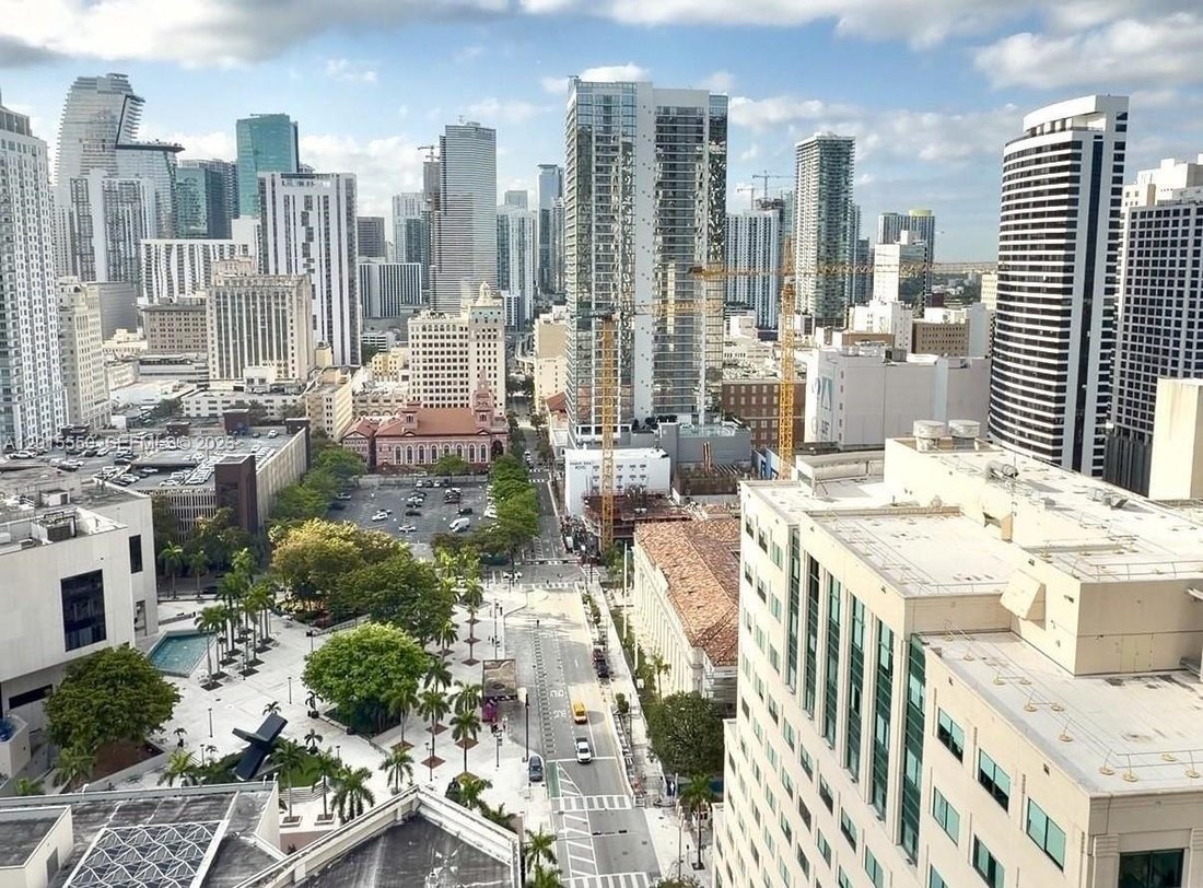 Condo in Miami, Florida, United States 4 - 18839278
