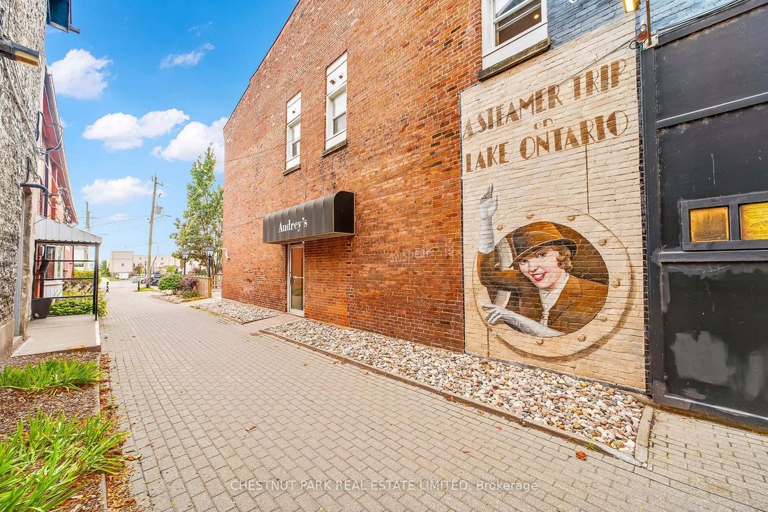 Otros en Cobourg, Ontario, Canadá 4 - 18839546
