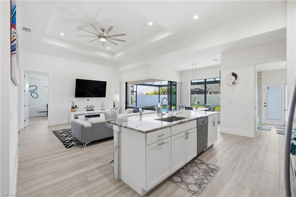 House in Cape Coral, Florida, United States 5 - 18839011