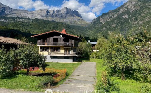Villa in Servoz, Auvergne-Rhone-Alpen, Frankreich 1