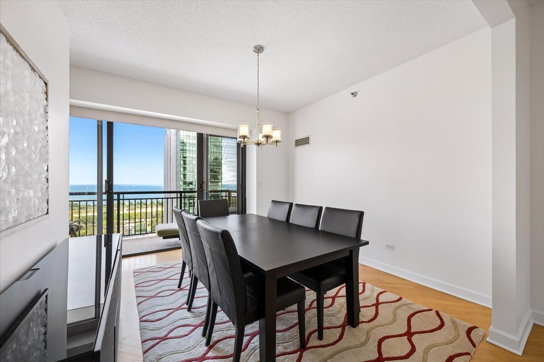 Condo in Chicago, Illinois, United States 4 - 18840603